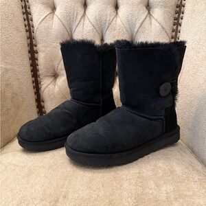 UGG Bailey Button II Boots